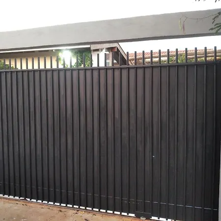 Casa Prox Shopping Norte Londrina 2Qts Ar E Camaking E Espacokids Exterior photo